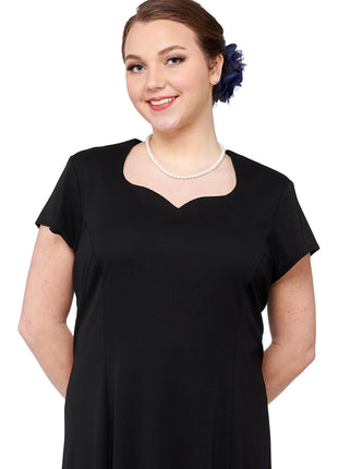 118-Melissa-Heart-Neck-Cousins-Concert-Attire-crop