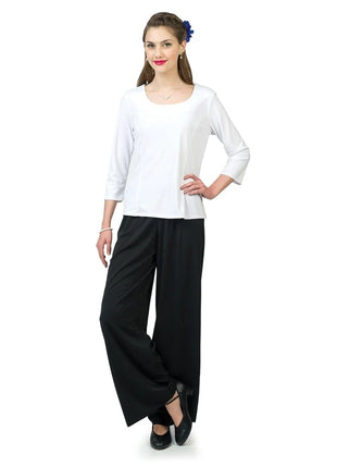 2207-Carrie-scoop-neck-3-4-top-cousins-concert-attire-white-with-pants