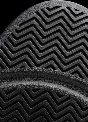 SuperDrill-split-sole-2